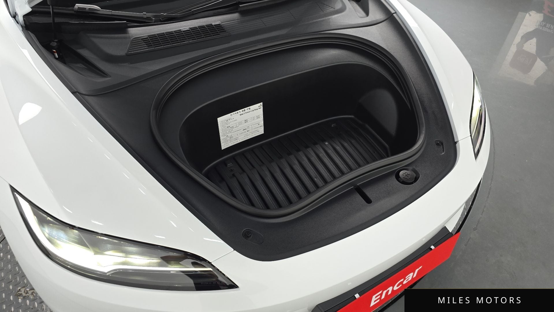 Tesla Model 3 2026 — миниатюра 5