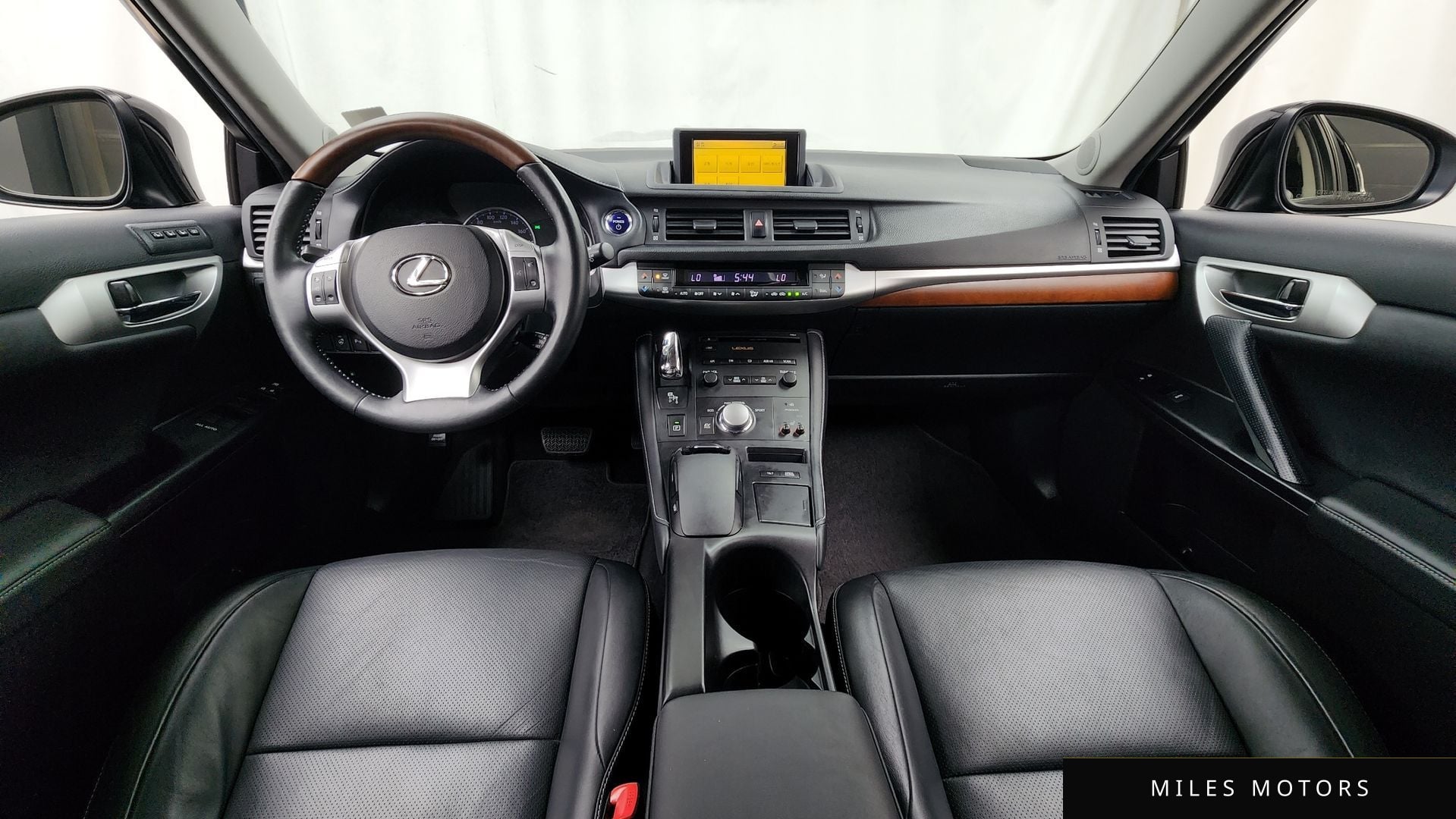 Лексус CT200h 2012 — миниатюра 7