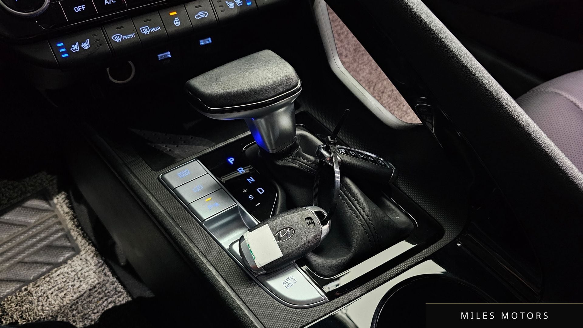 Hyundai AVANTE 2021 — миниатюра 12