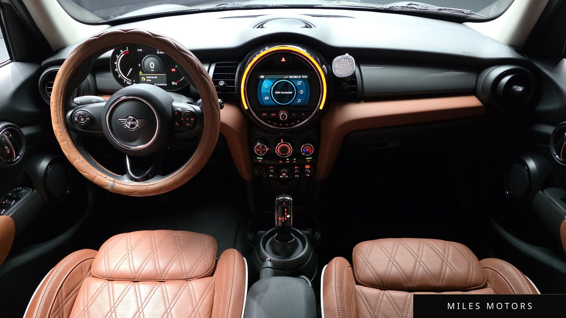 MINI Cooper 2021 — миниатюра 10