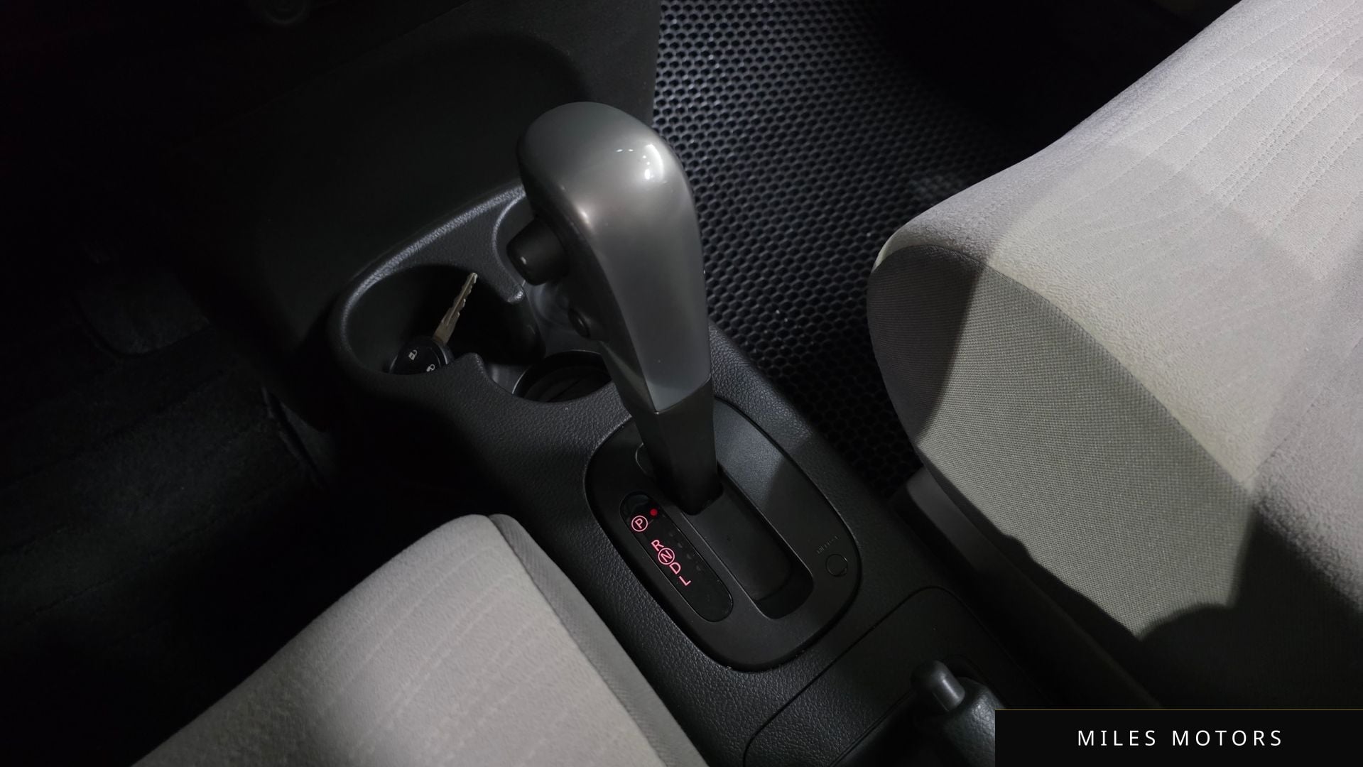 Nissan Cube 2013 — миниатюра 9