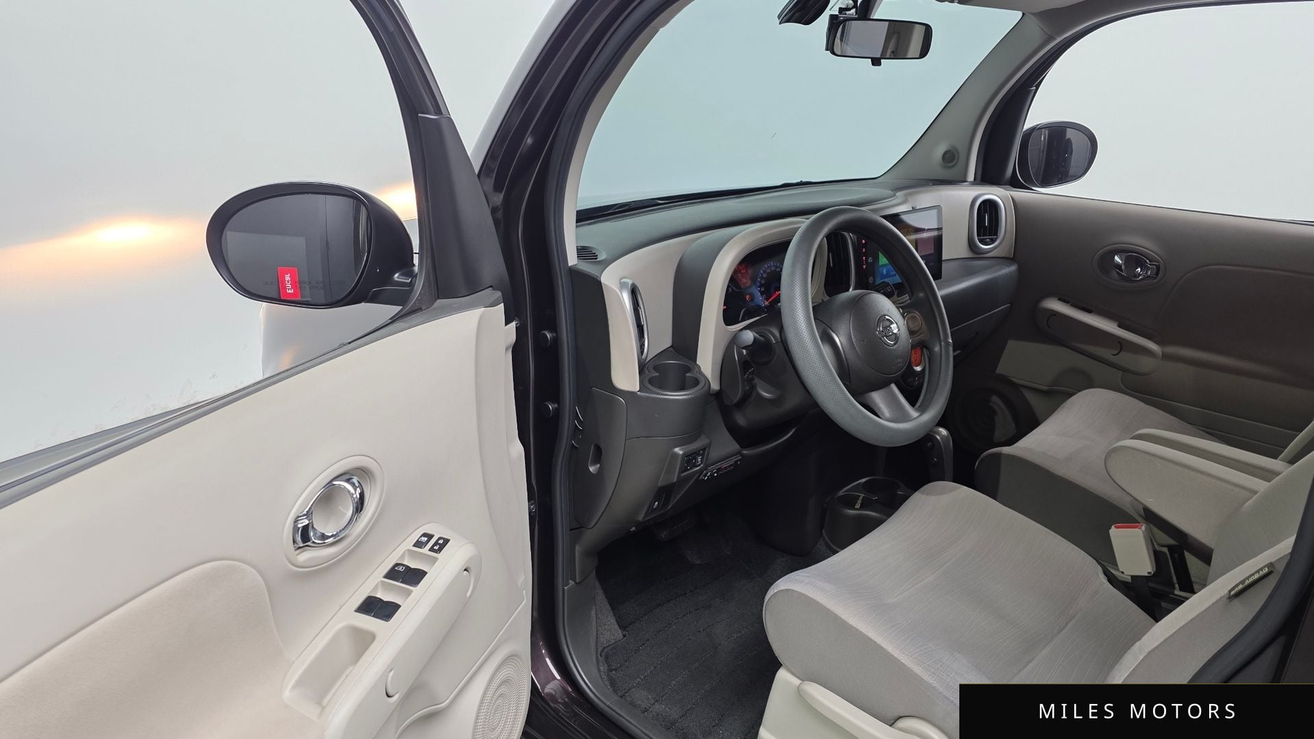 Nissan Cube 2013 — миниатюра 10