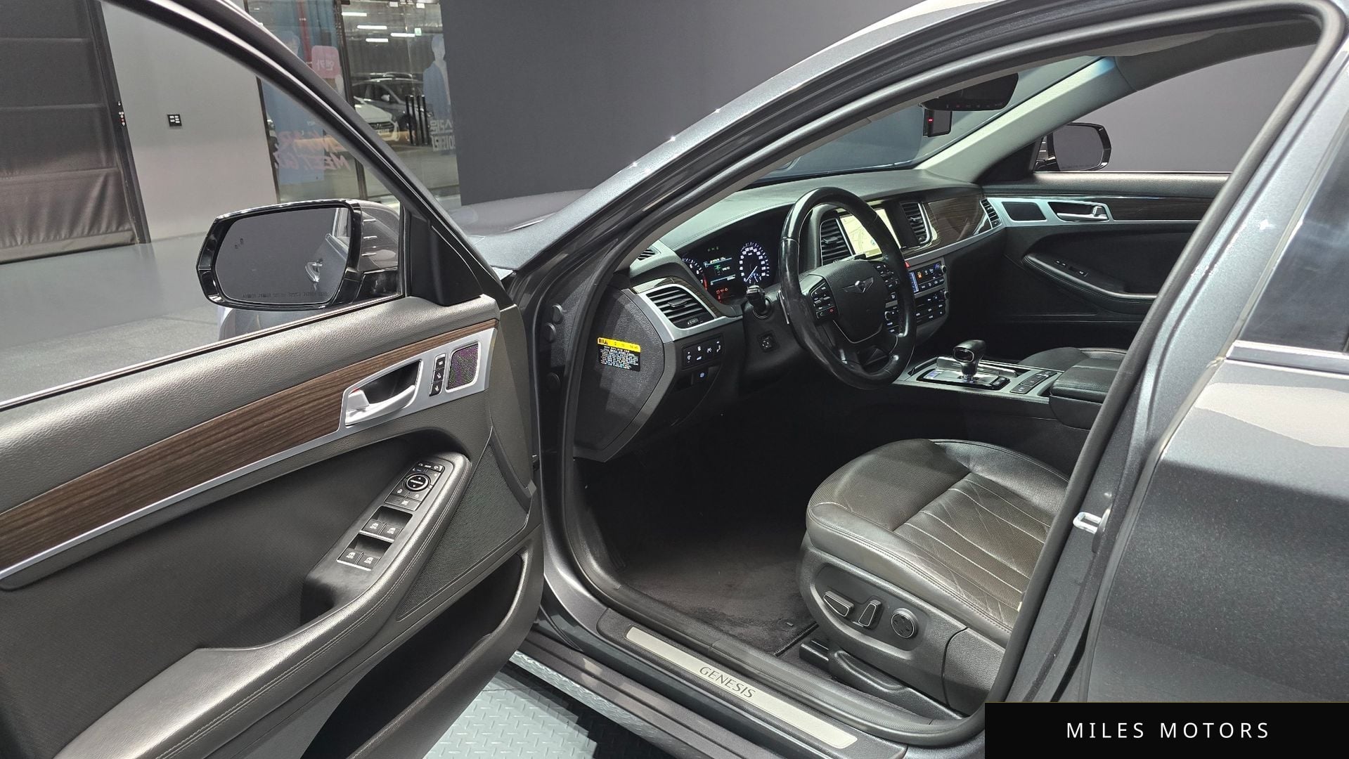 Genesis G80 2017 — миниатюра 10