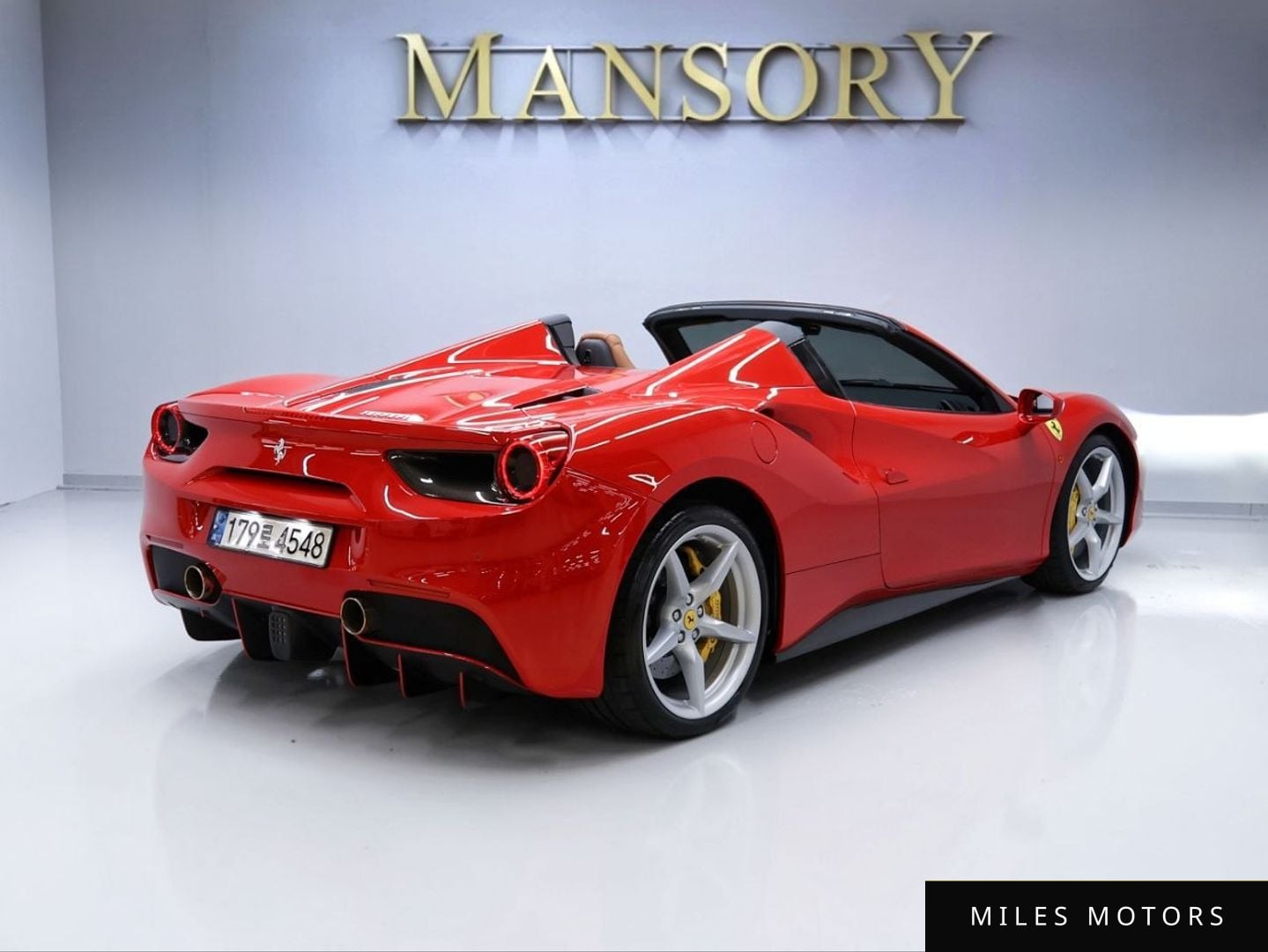 Ferrari 488 2017 — миниатюра 2
