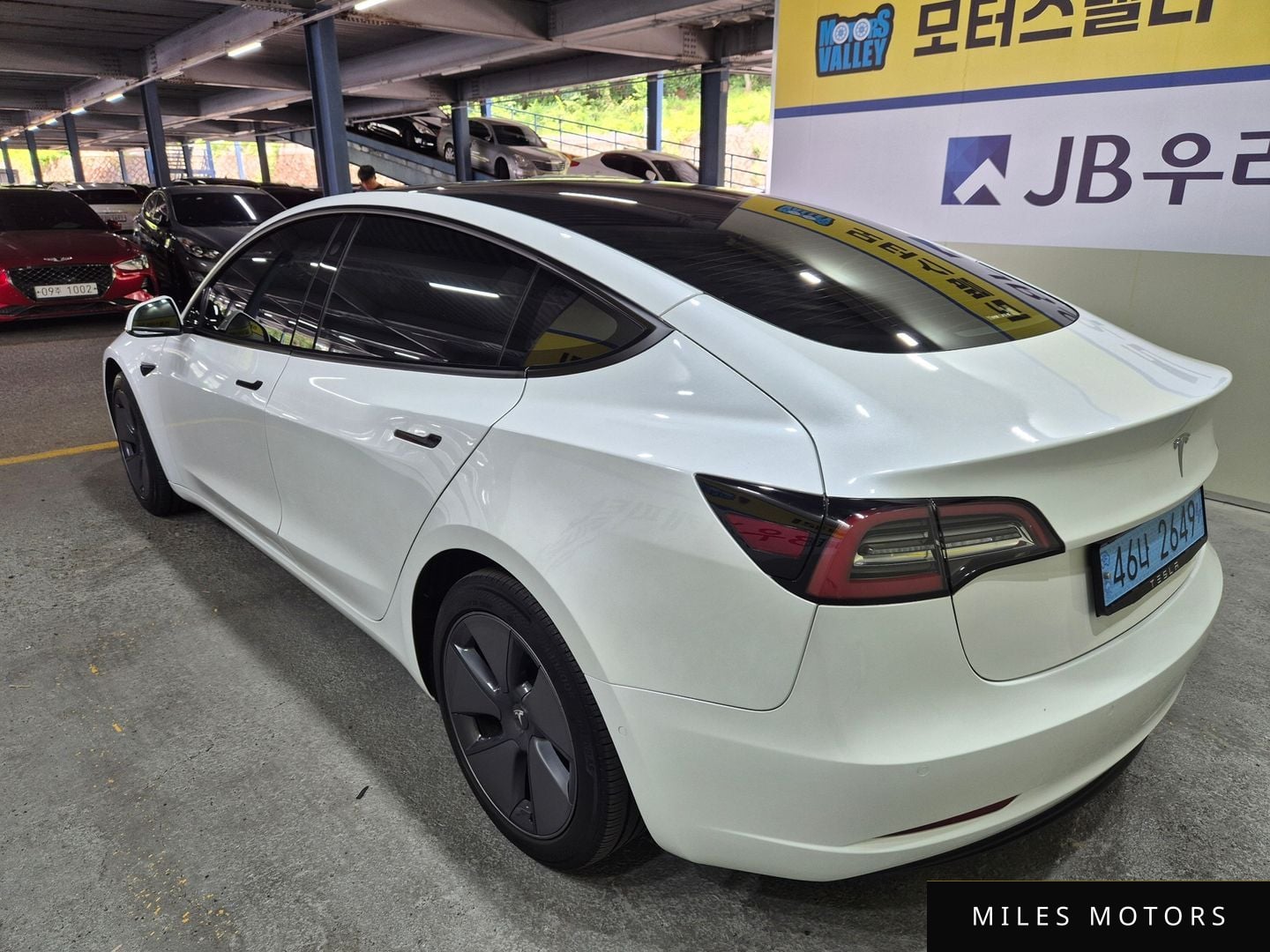 Tesla Model 3 2022 — миниатюра 7