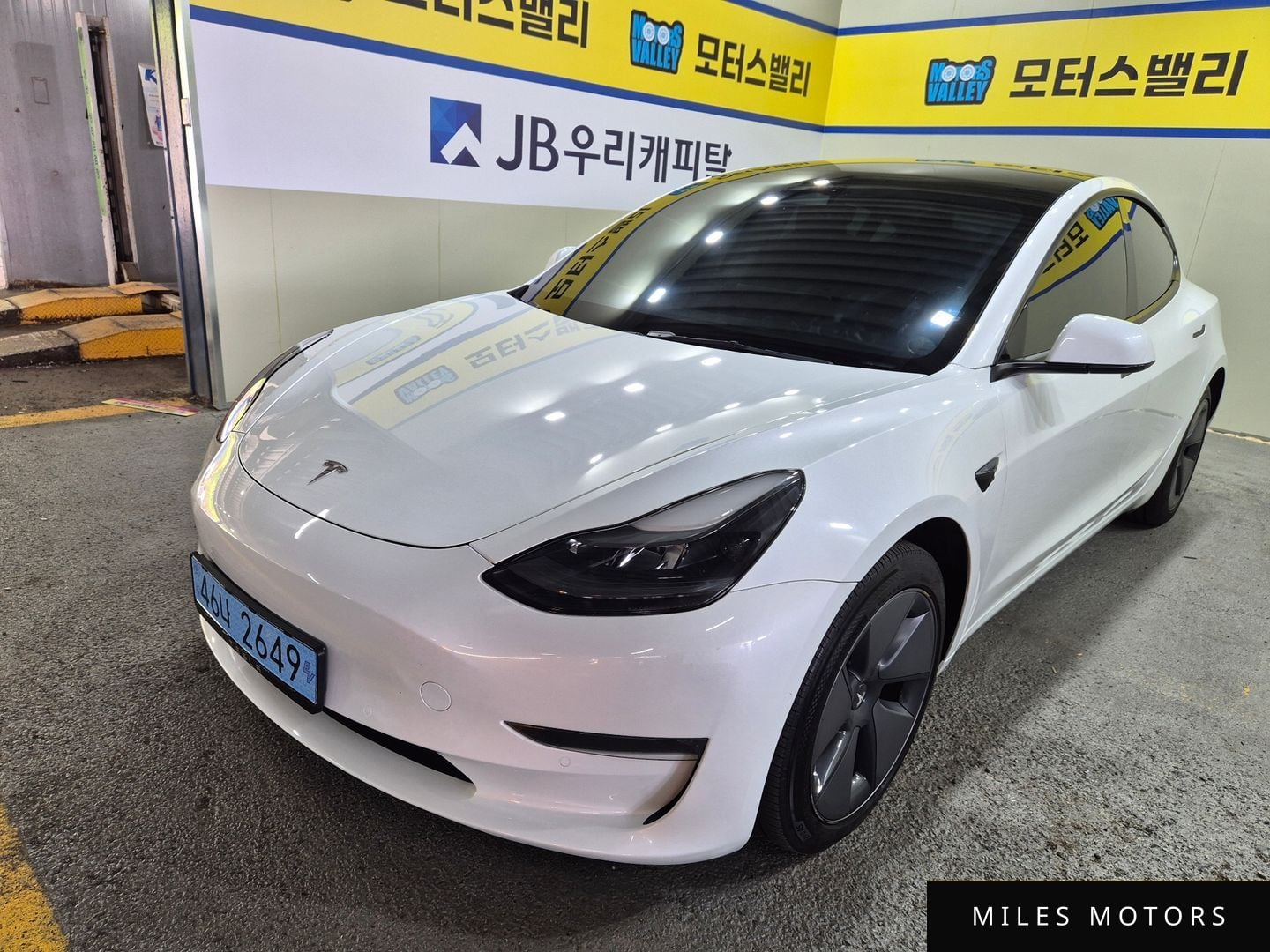 Tesla Model 3 2022 — миниатюра 9