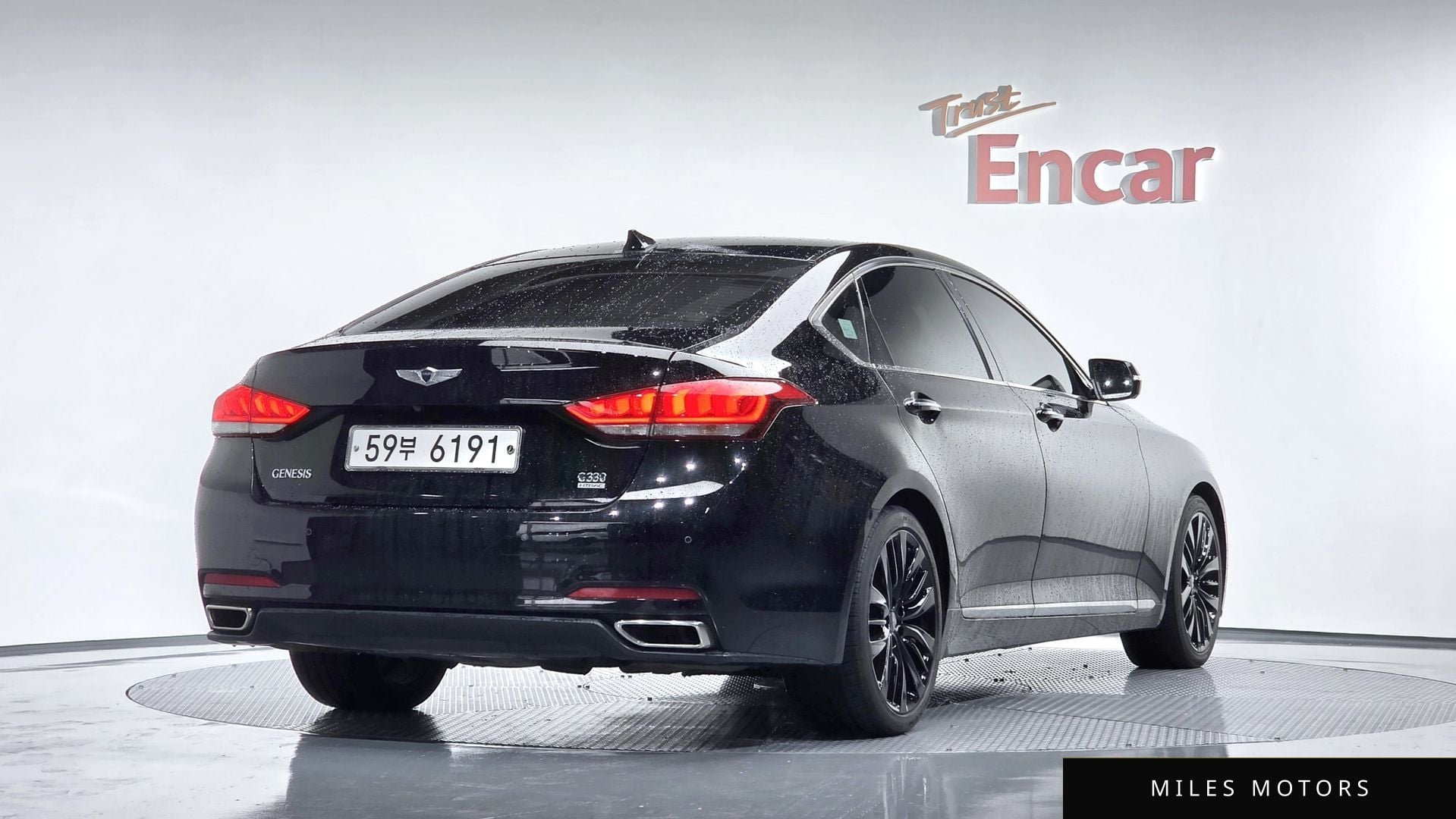 Hyundai Genesis 2016 — миниатюра 2