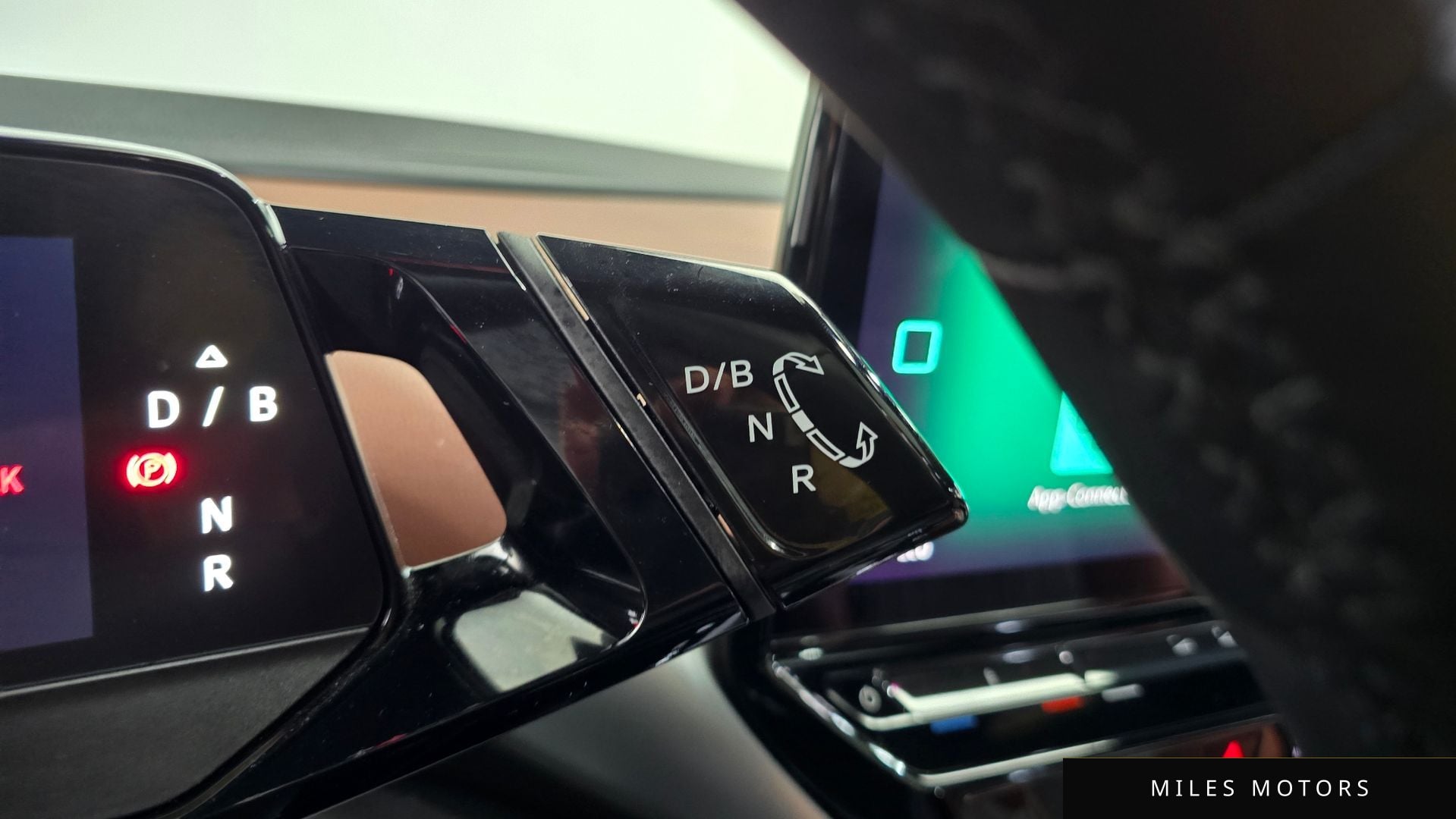 Volkswagen ID.4 2023 — миниатюра 11