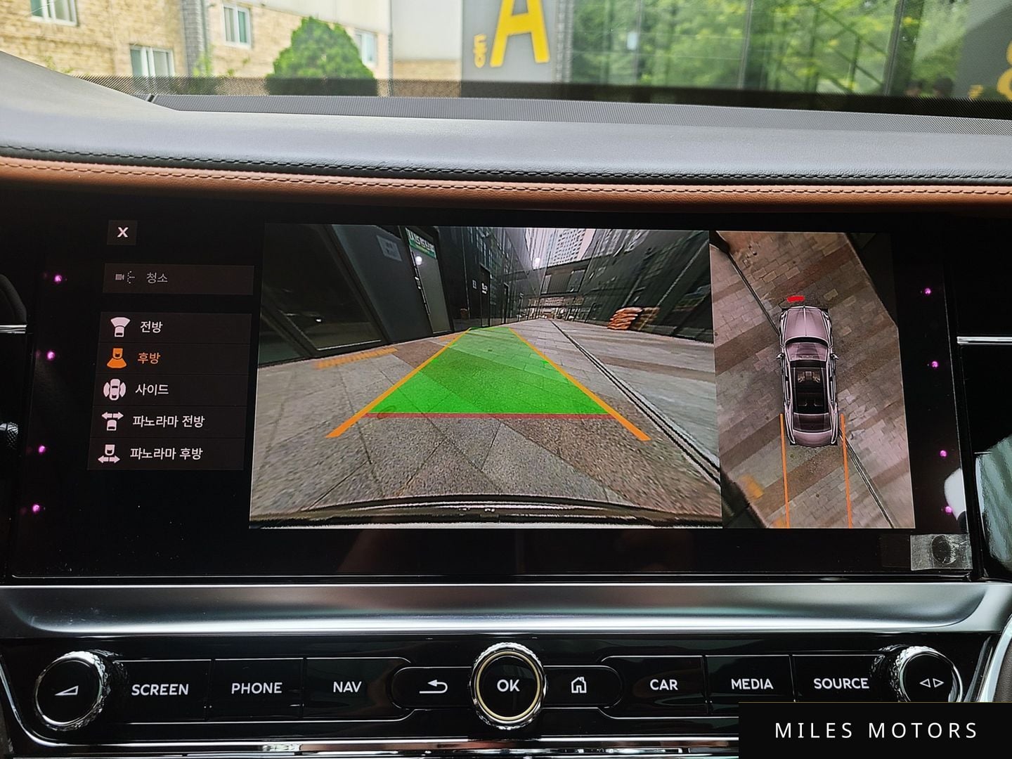 Bentley Flying Spur 2021 — миниатюра 11