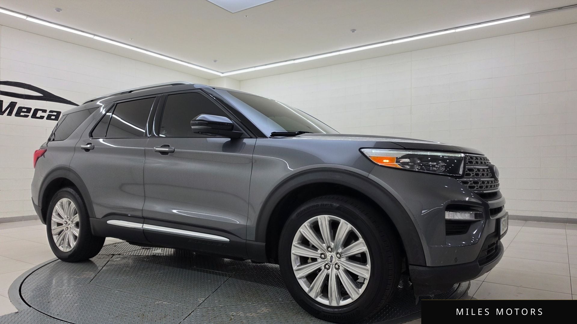 Ford Explorer 2021 — миниатюра 3