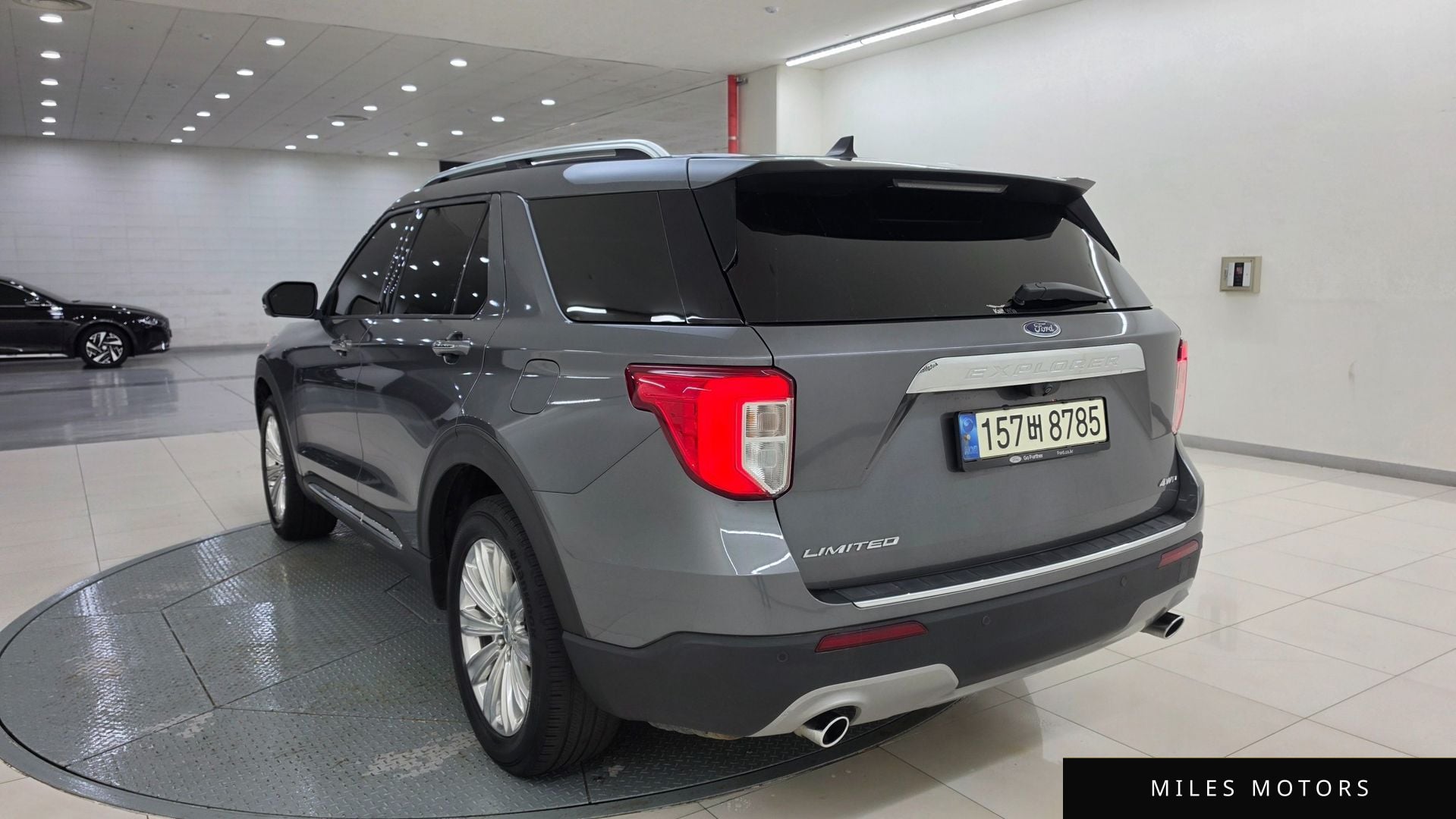 Ford Explorer 2021 — миниатюра 7