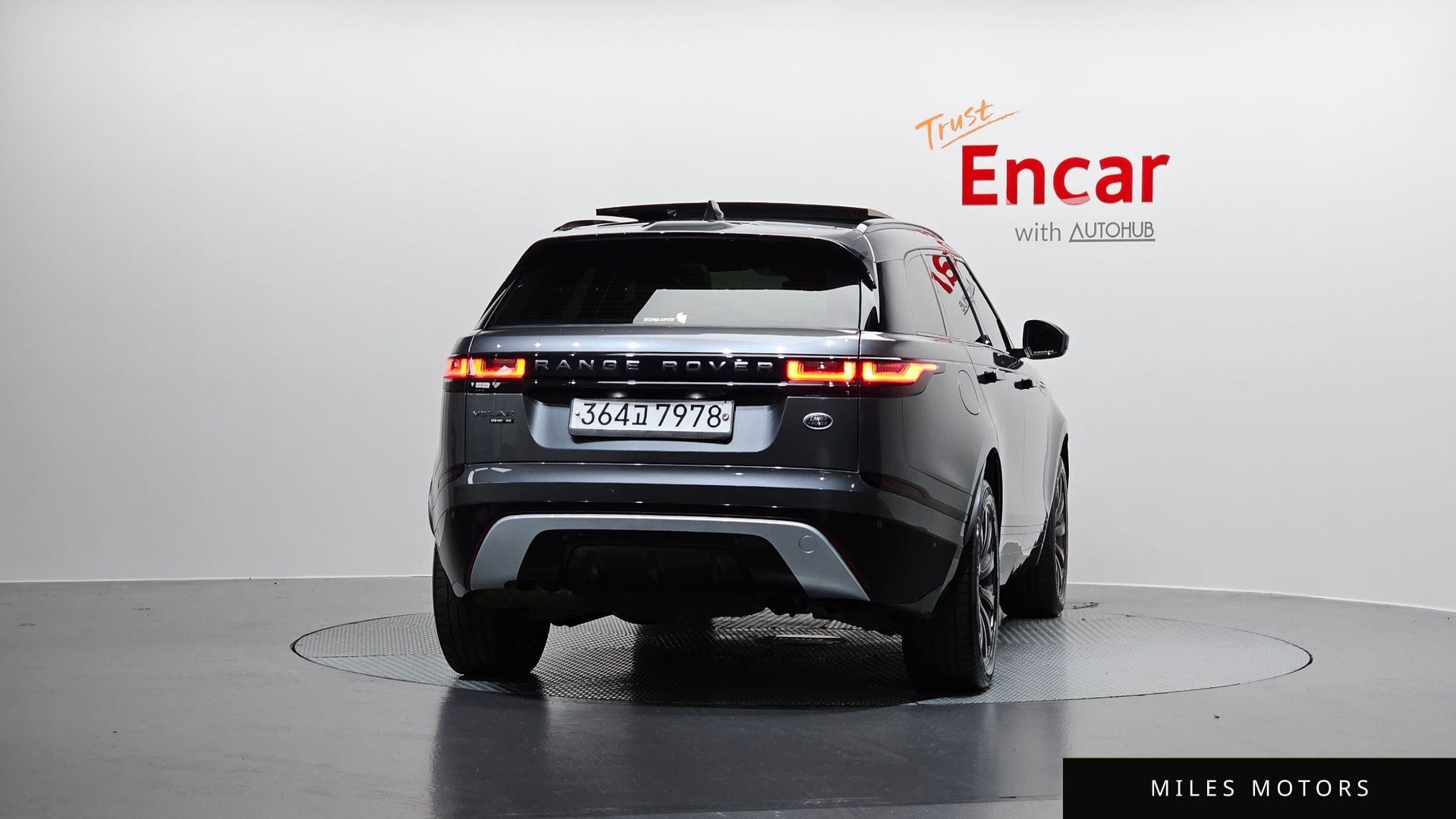 Land Rover Range Rover Velar 2019 — миниатюра 4