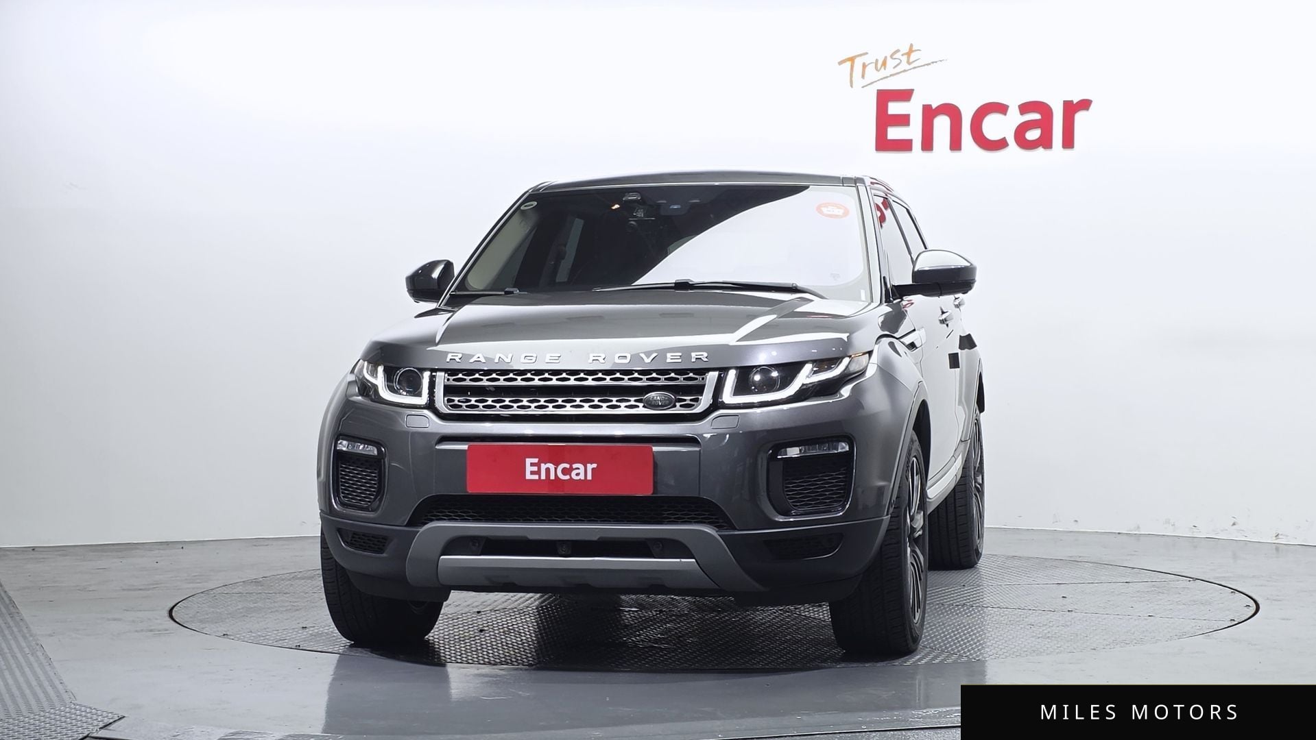 Land Rover Range Rover Evoque 2018 — миниатюра 3