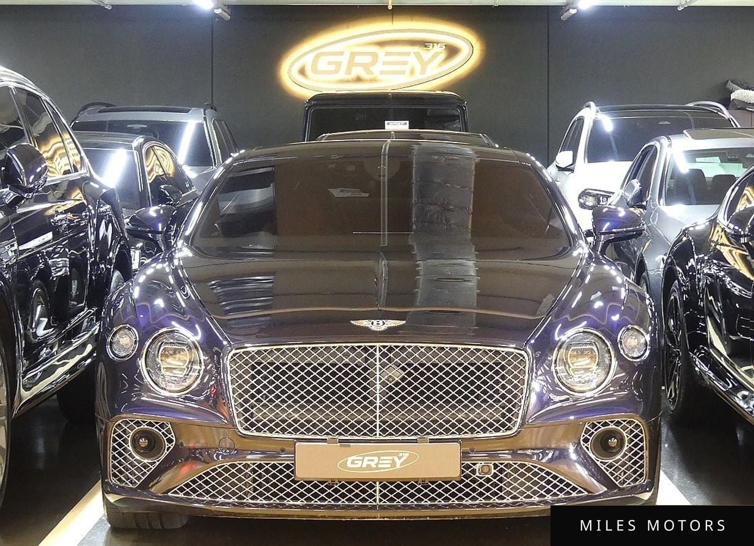 Bentley Continental GT 2022 — фото 1 из 12