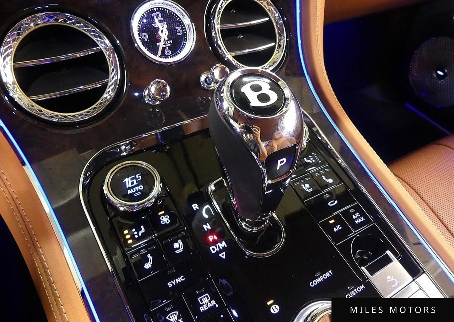 Bentley Continental GT 2022 — миниатюра 7