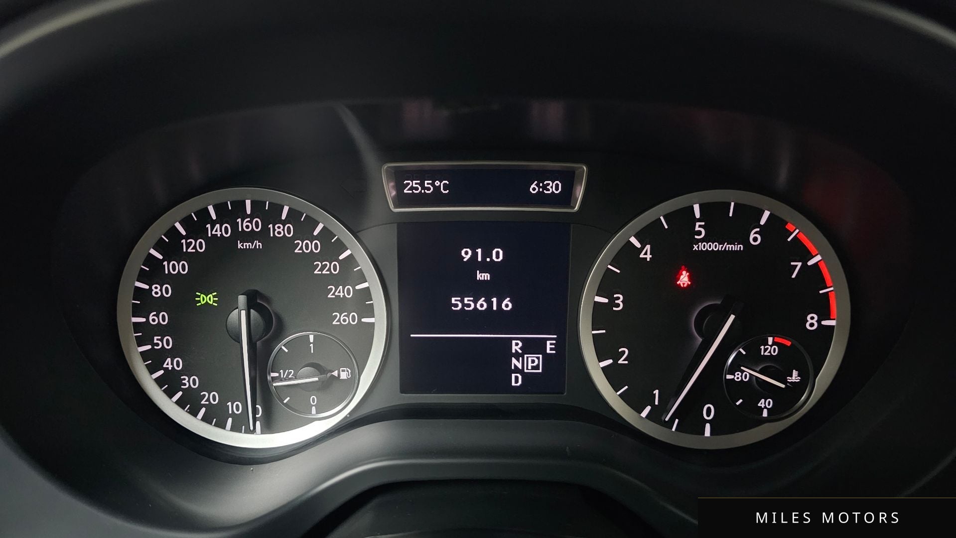 Infiniti Q30 2019 — миниатюра 10
