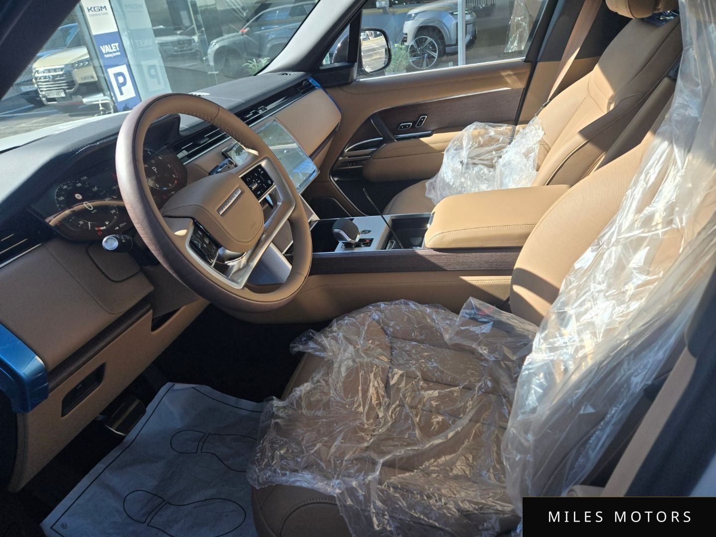 Land Rover Range Rover 2025 — миниатюра 7