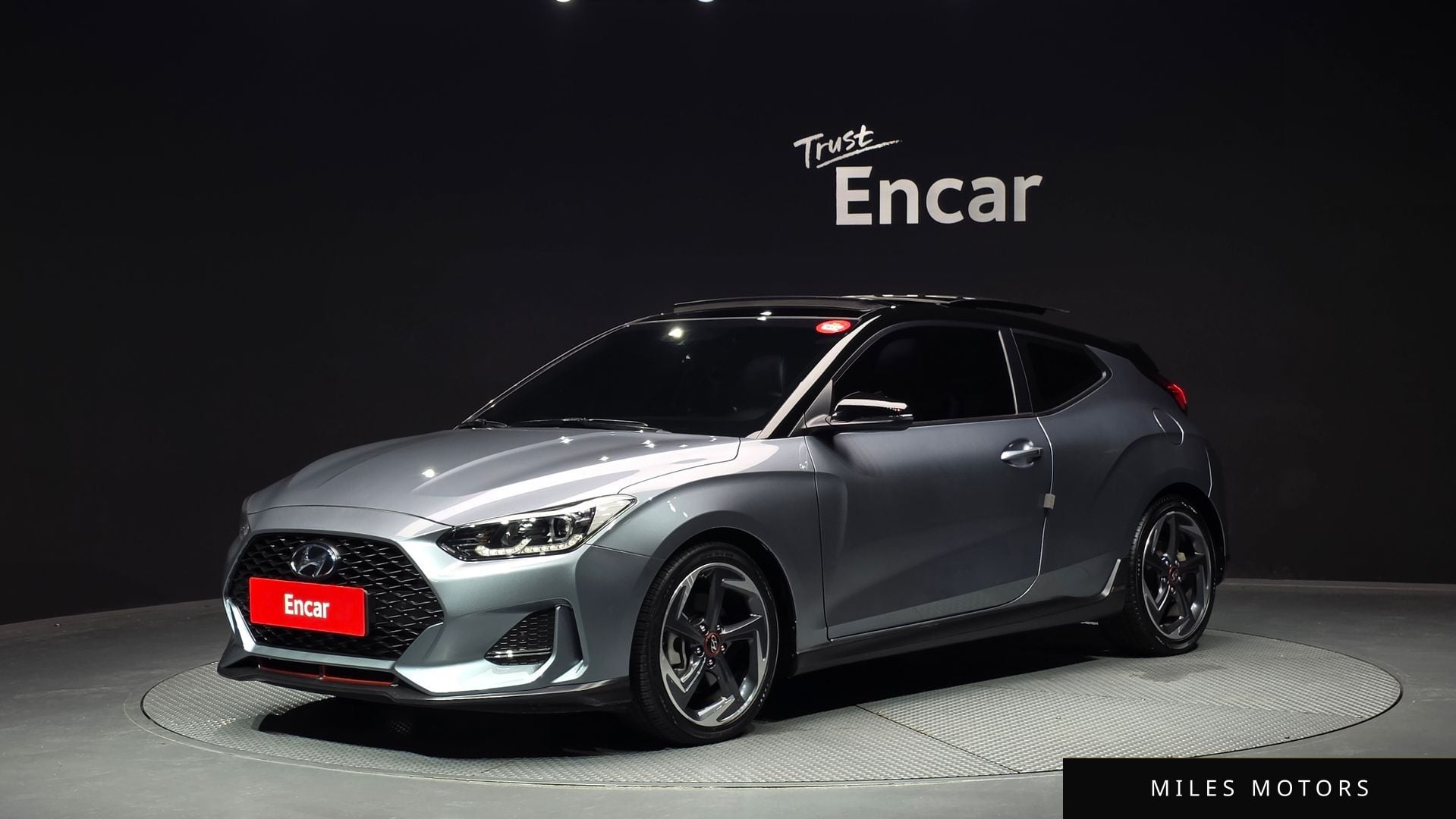 Hyundai Veloster 2018 — фото 1 из 12