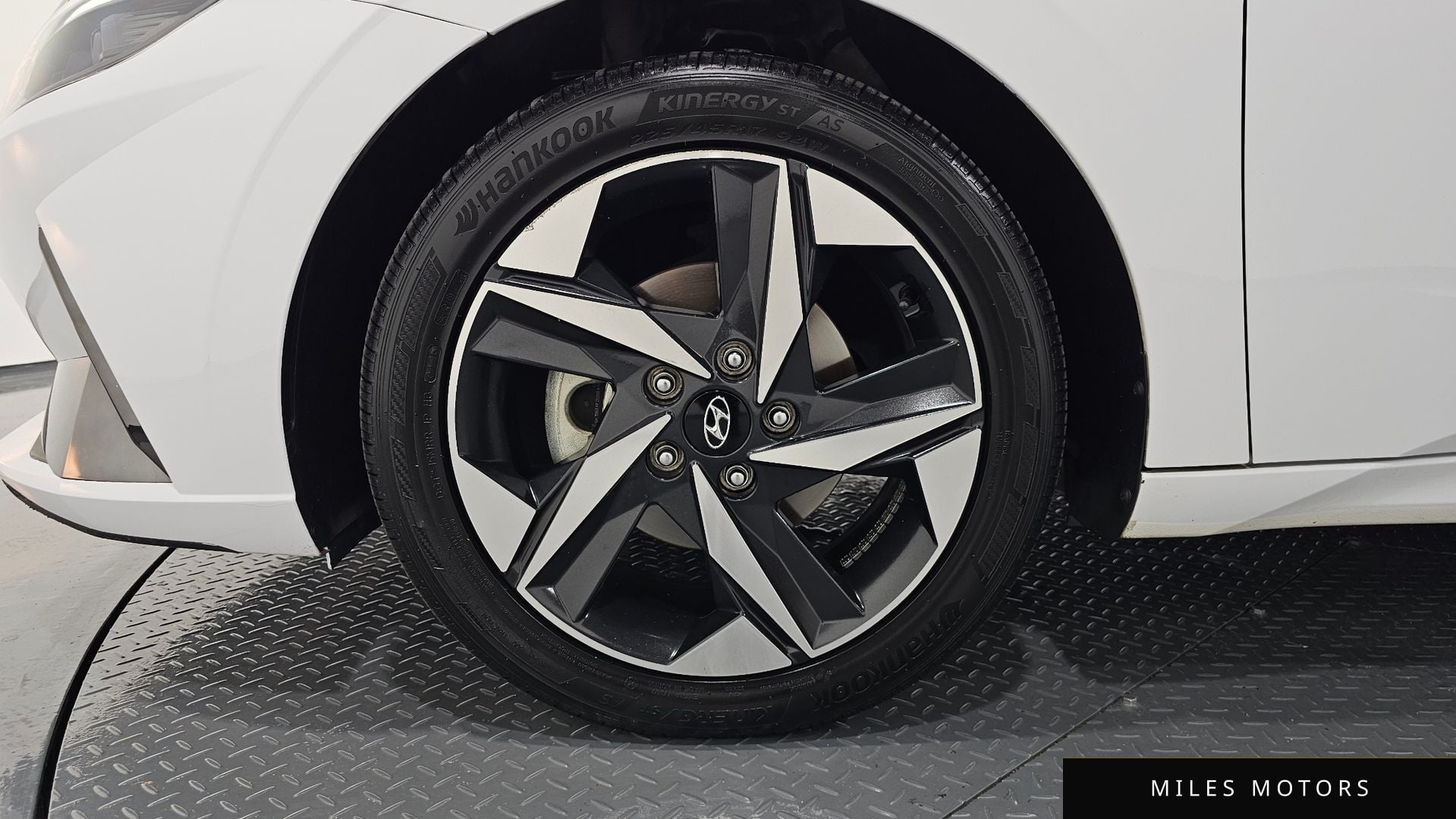 Hyundai AVANTE 2023 — миниатюра 5
