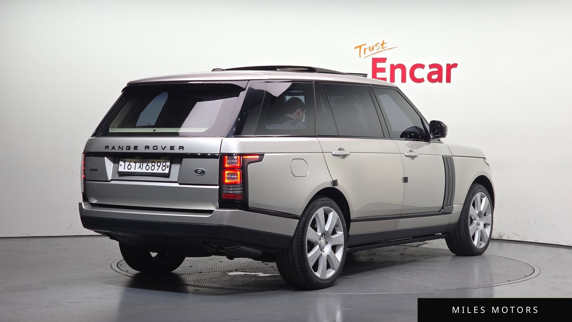 Land Rover Range Rover 2015 — миниатюра 2