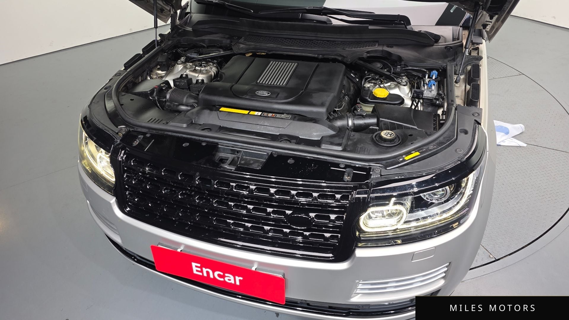 Land Rover Range Rover 2015 — миниатюра 6