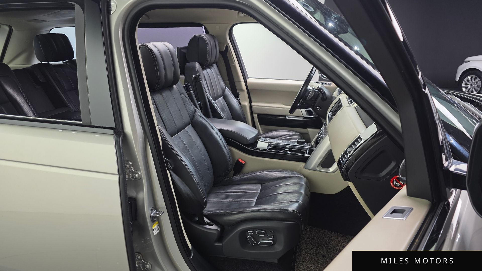 Land Rover Range Rover 2015 — миниатюра 12