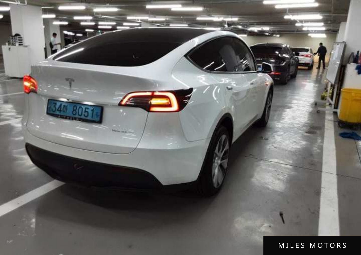 Tesla Model Y 2022 — миниатюра 6