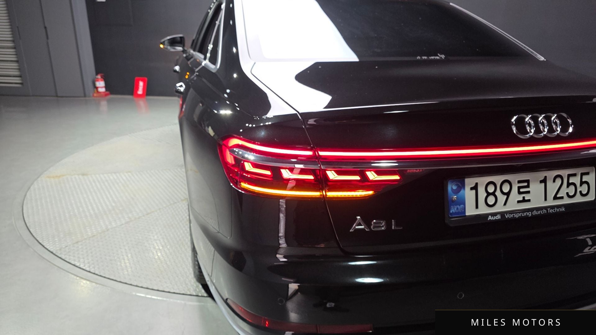 Audi A8 (D5) 2021 — миниатюра 8