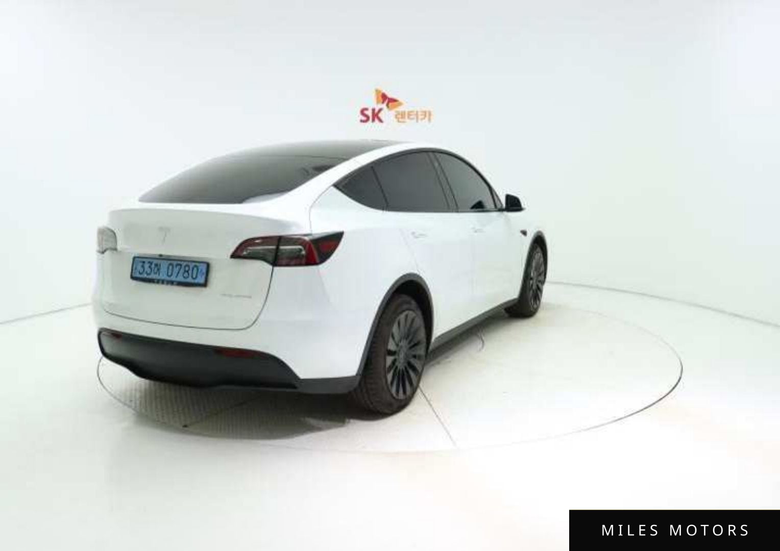 Tesla Model Y 2022 — миниатюра 3