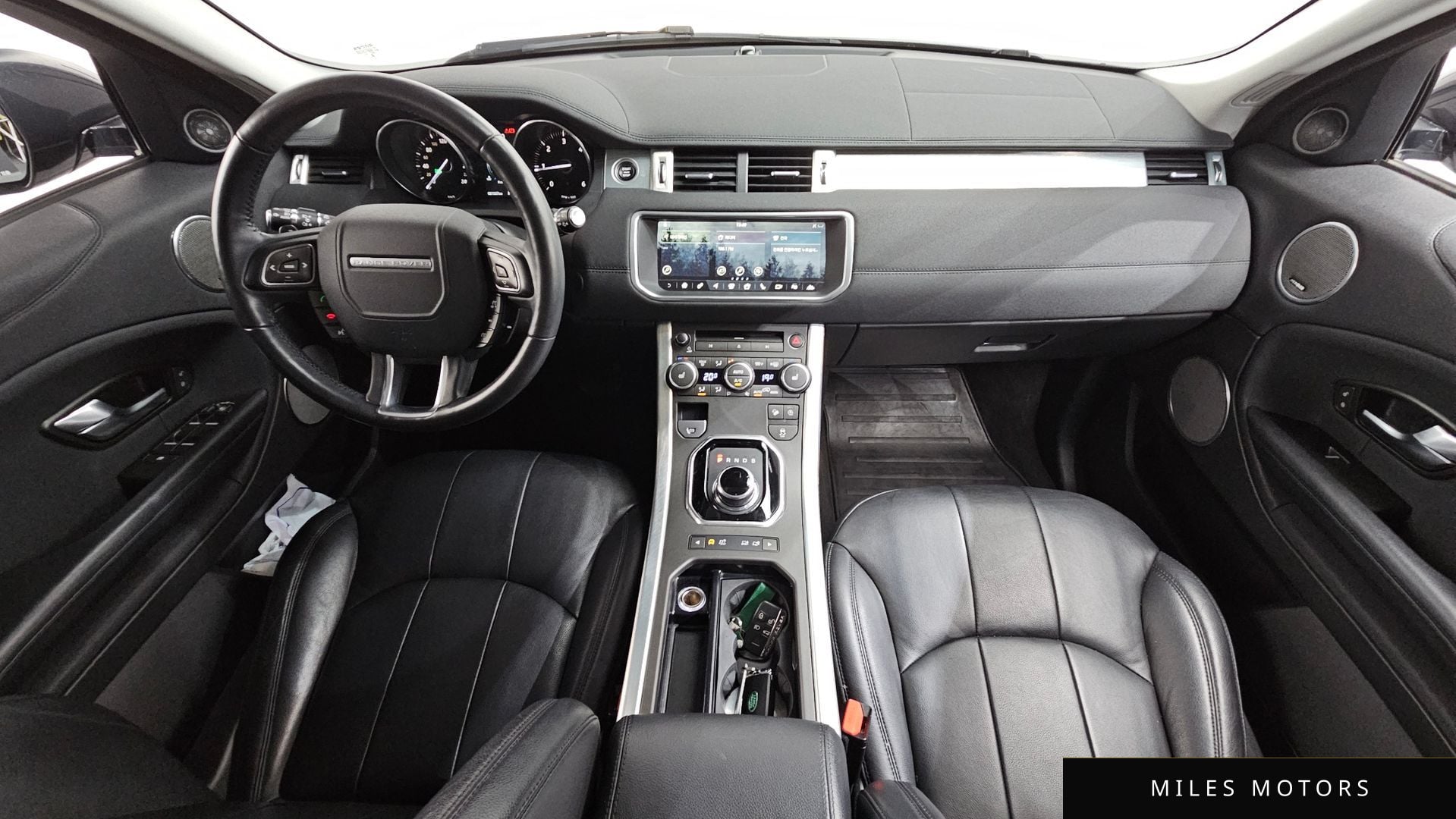 Land Rover Range Rover Evoque 2019 — миниатюра 10