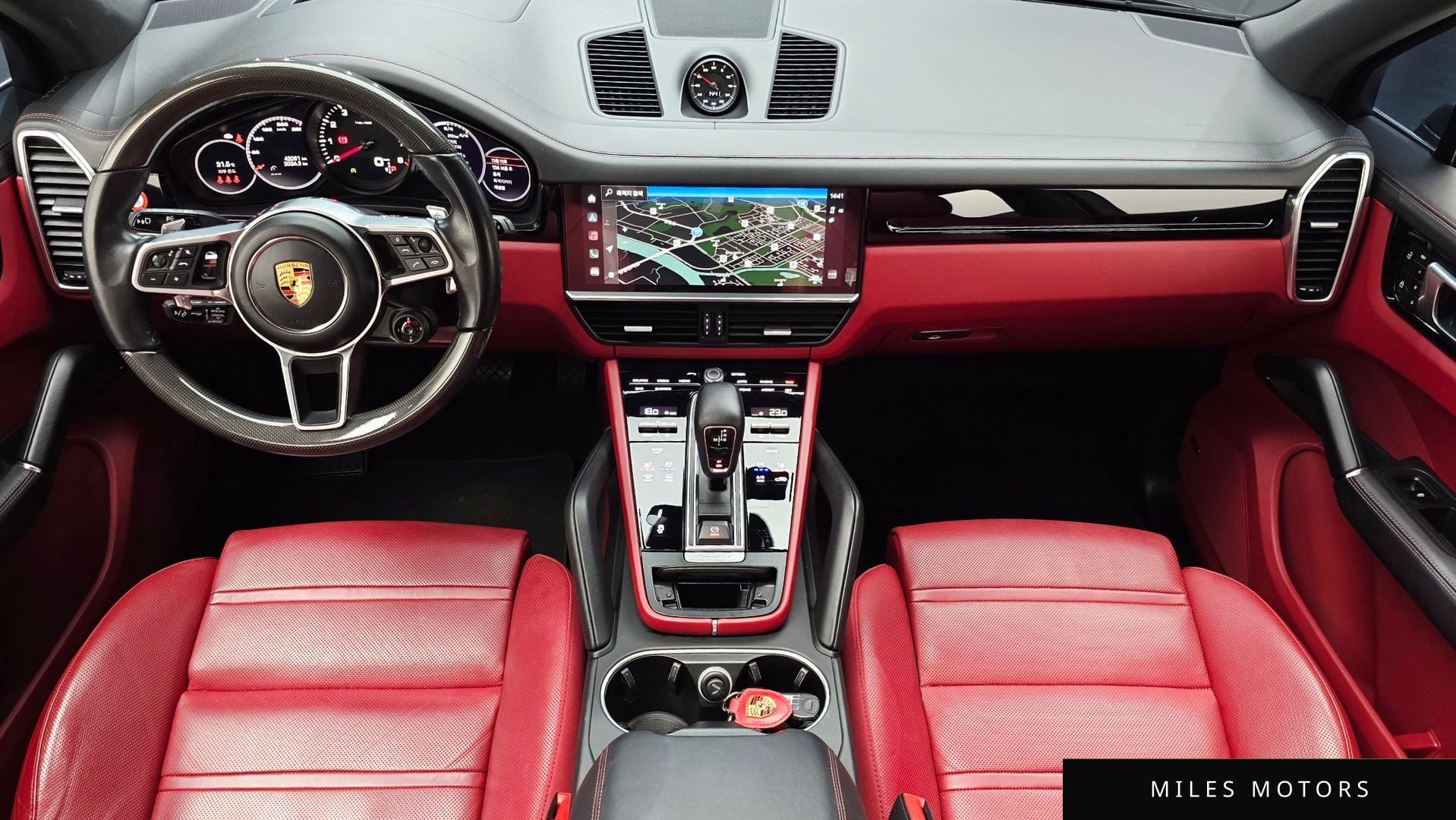 Porsche Cayenne 2022 — миниатюра 7