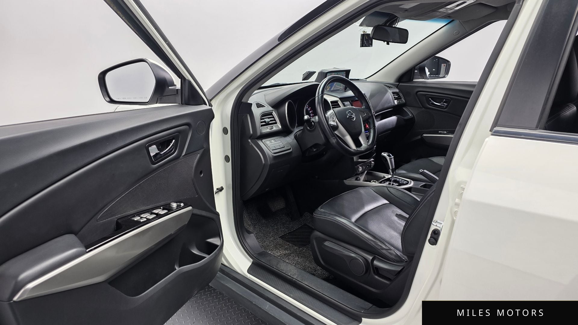 KG Mobility Tivoli 2016 — миниатюра 10