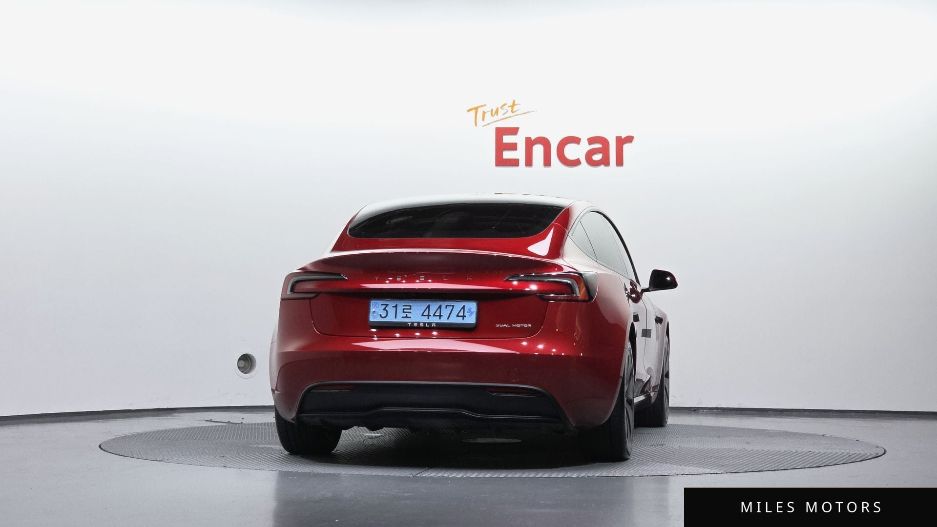 Tesla Model 3 2024 — миниатюра 4